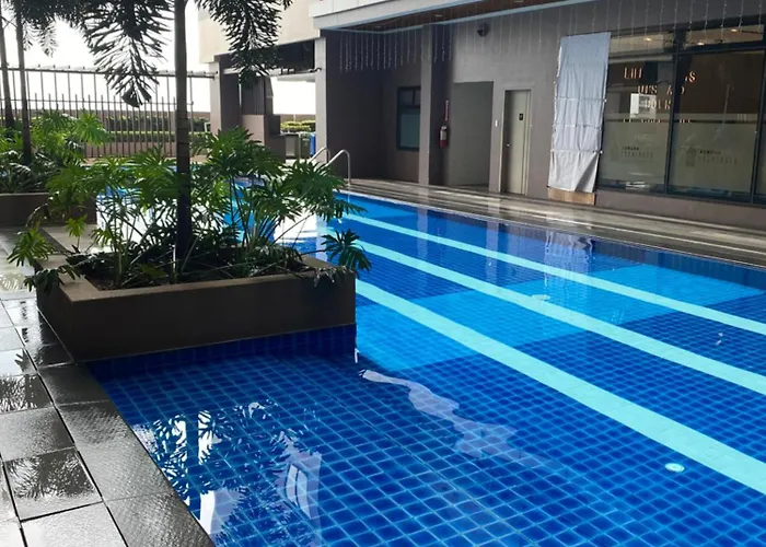 Sofi Staycation- Aurora Escalades Aparthotel 4*